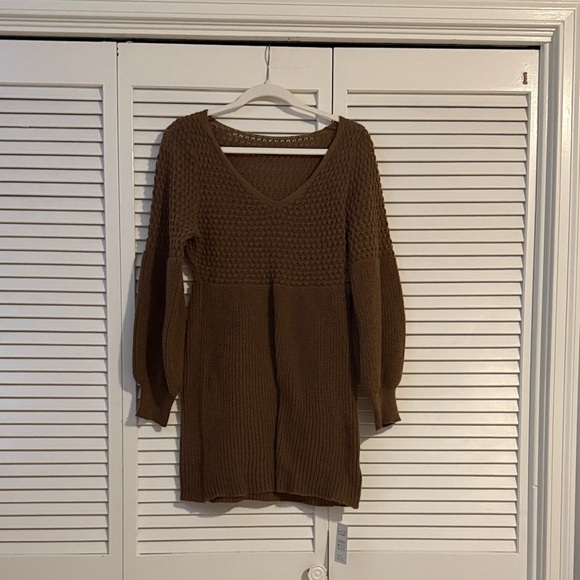 Cupshe Chocolate V-Neck Sweater - Picture 1 of 1